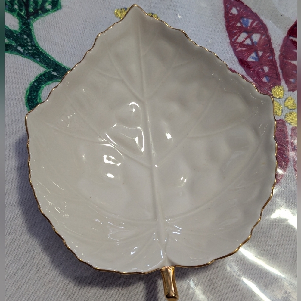 Lenox Porcelain Candy Nut Dish Bowl Handcrafted 6" Beige Japan